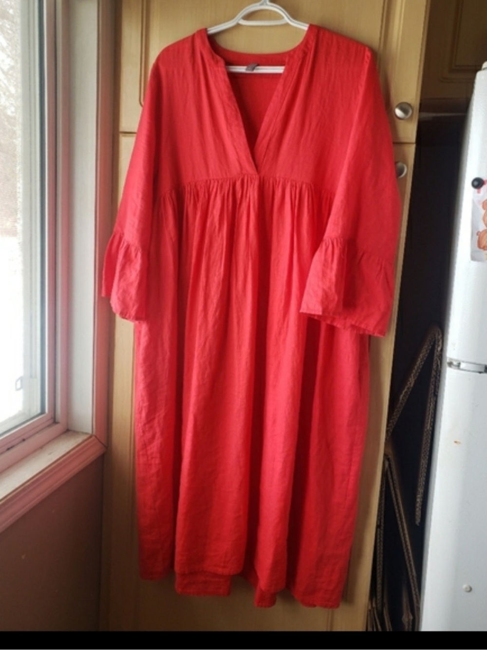 CULTURE Linen Blend Red V-
Neck Dress With Pockets